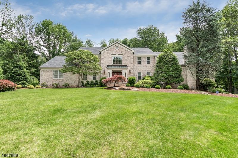 14 Heather Ln - Photo 1