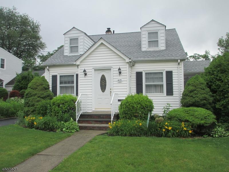410 Spring St - Photo 1