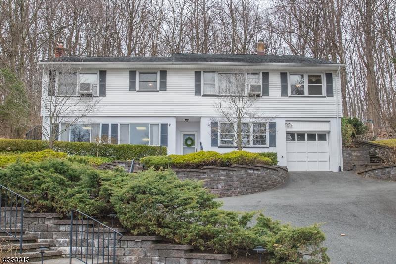 91 Woodstone Rd - Photo 1