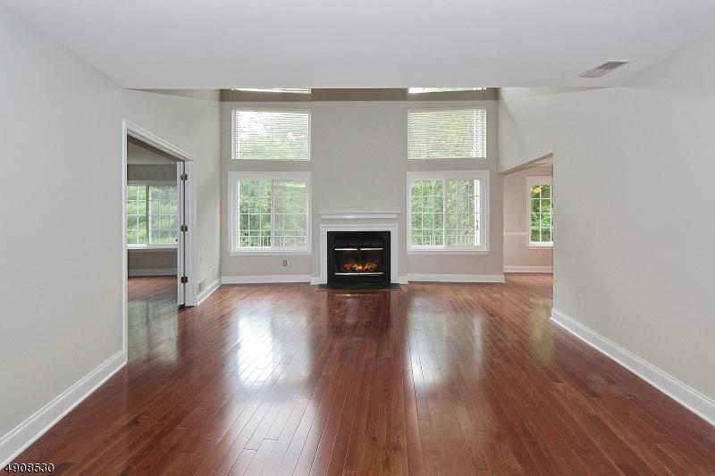 291 Riveredge Dr - Photo 1