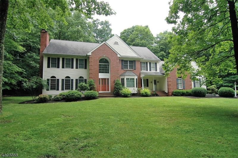2 Woodfield Rd - Photo 1