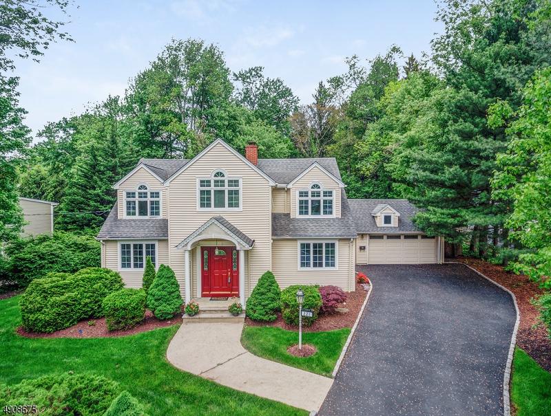 221 Blackburn Rd A - Photo 1