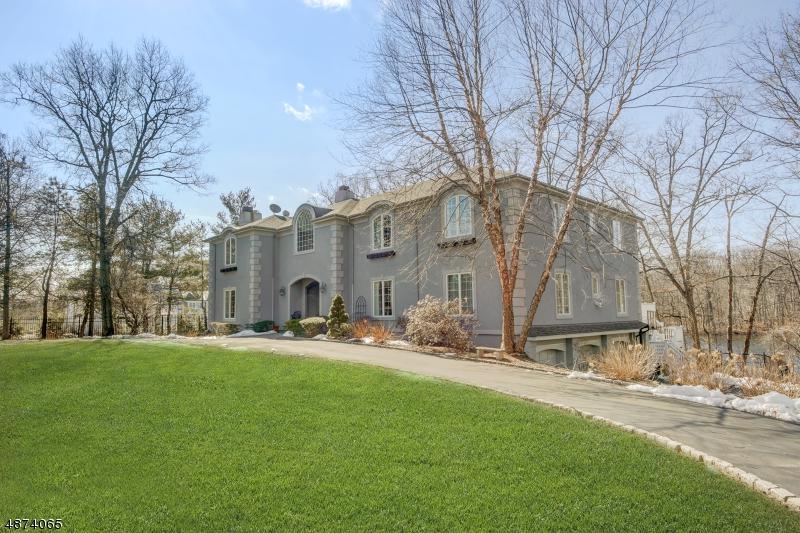 272 Terrace Rd - Photo 1