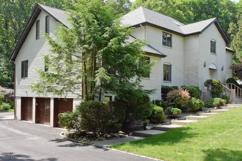 890 Boonton Ave - Photo 1