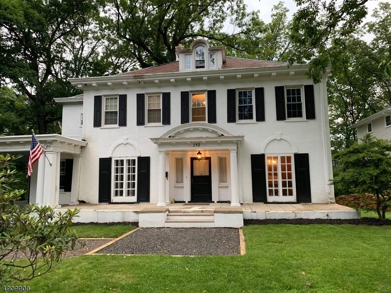 152 Murray Hill Blvd - Photo 1