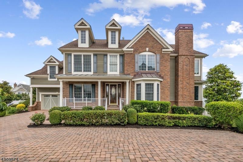 7 Lighthouse Dr - Photo 1