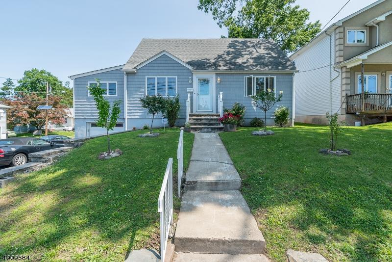 668 Joralemon St - Photo 1