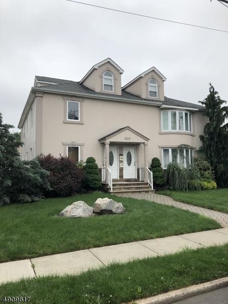 605 W Henry St - Photo 1