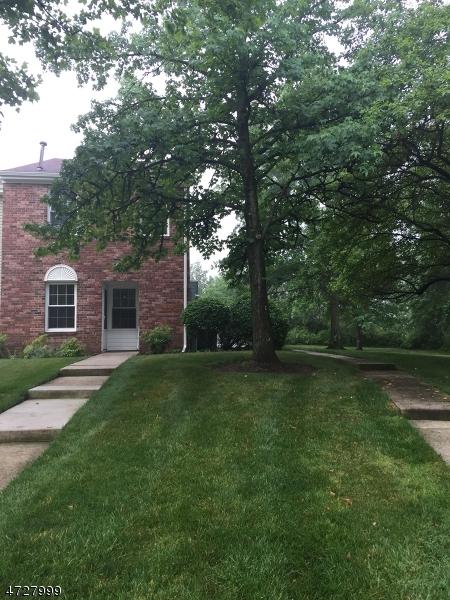 182 Gettysburg Way - Photo 1