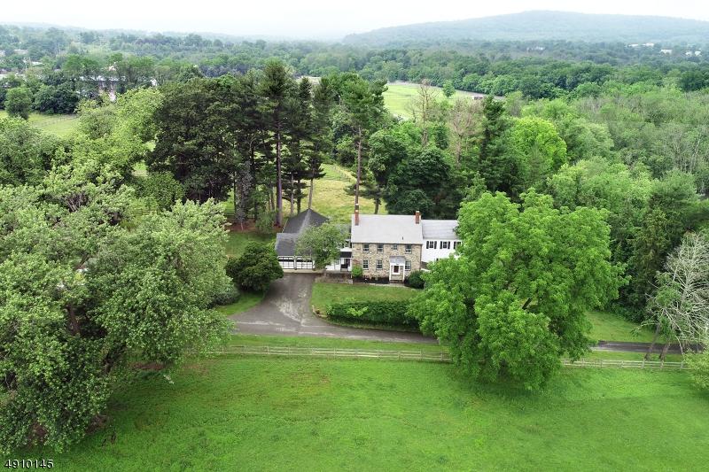 157 River Rd - Photo 1