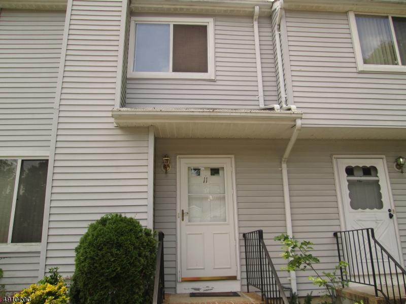 11 Westbrook Ct - Photo 1