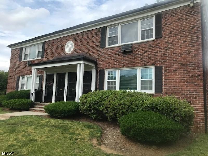 601 Pitney Place - Photo 1