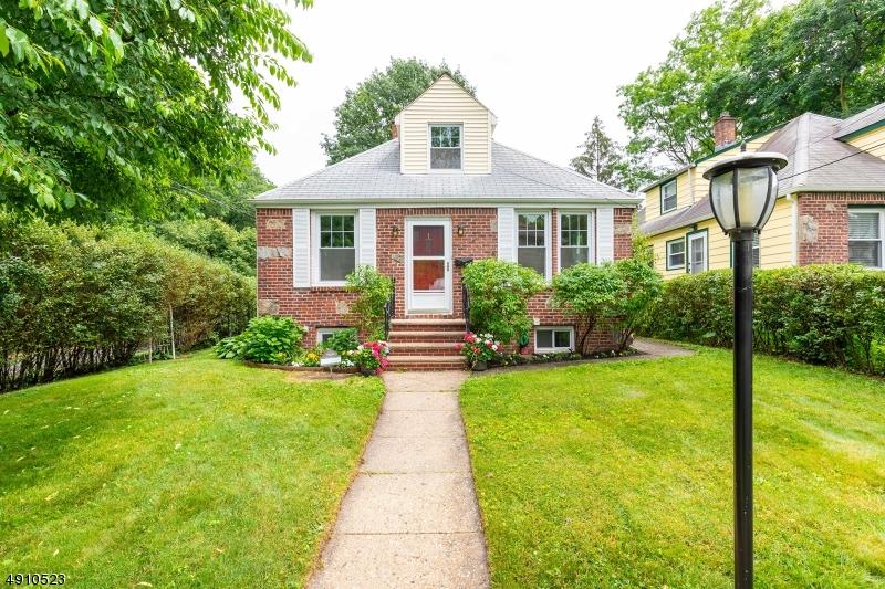 1 Hawthorne St - Photo 1
