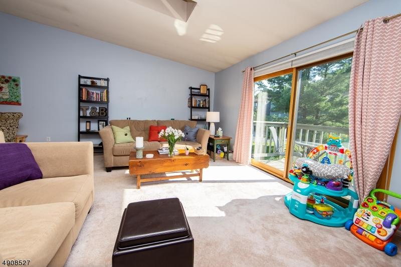 1216 Spruce Hills Dr - Photo 1