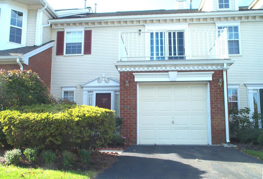 1302 Palley Ct - Photo 1