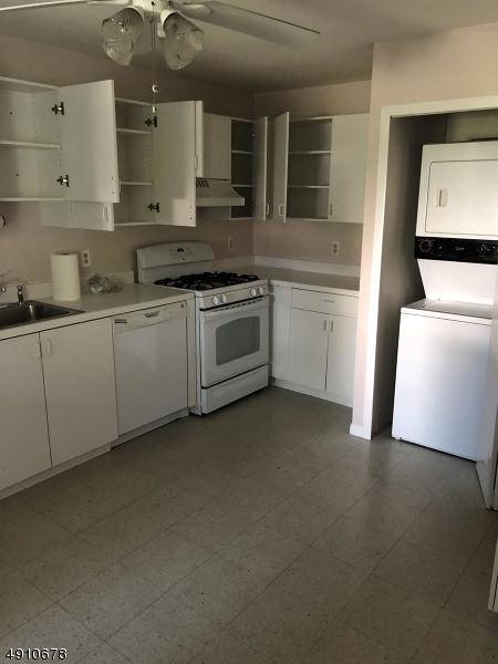 21 Joseph Dr - Photo 1