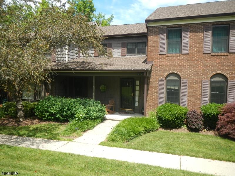 94 Goldfinch Meadow - Photo 1