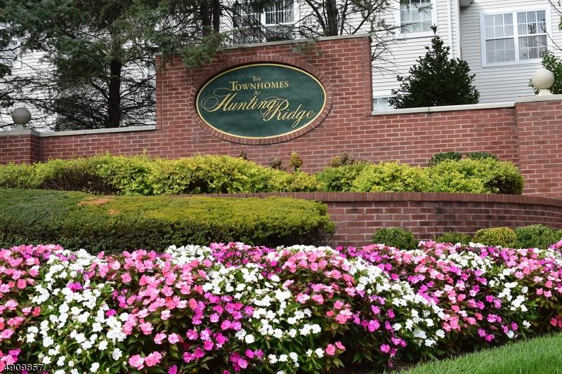 121 Cardigan Ct - Photo 1