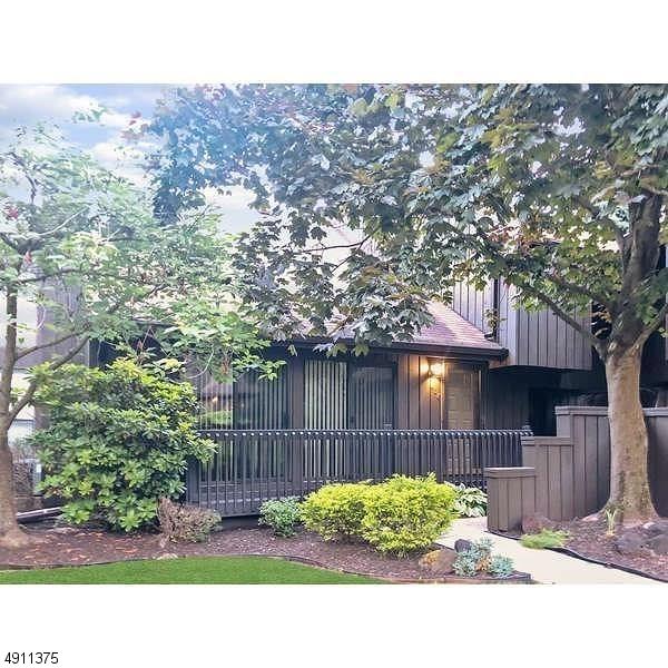 408 Westgate Dr - Photo 1
