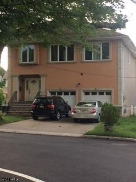 40 Hobart Pl - Photo 1