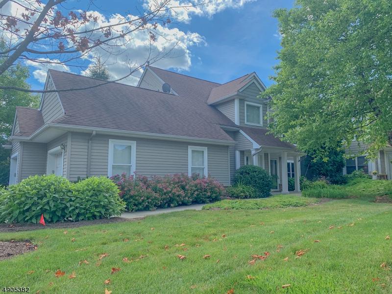 1 Bourne Circle - Photo 1