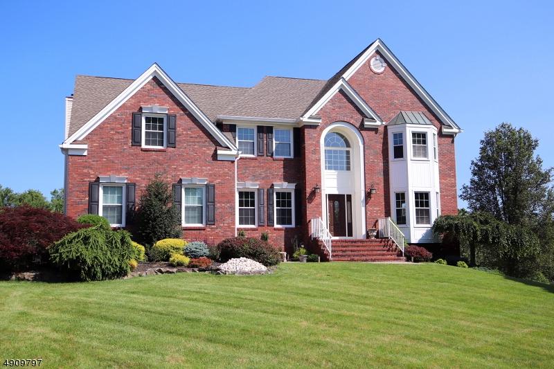 65 Totten Dr - Photo 1