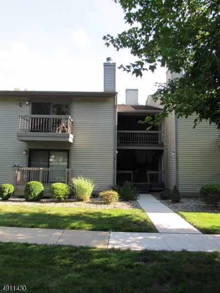32 Sam Bonnell Dr - Photo 1