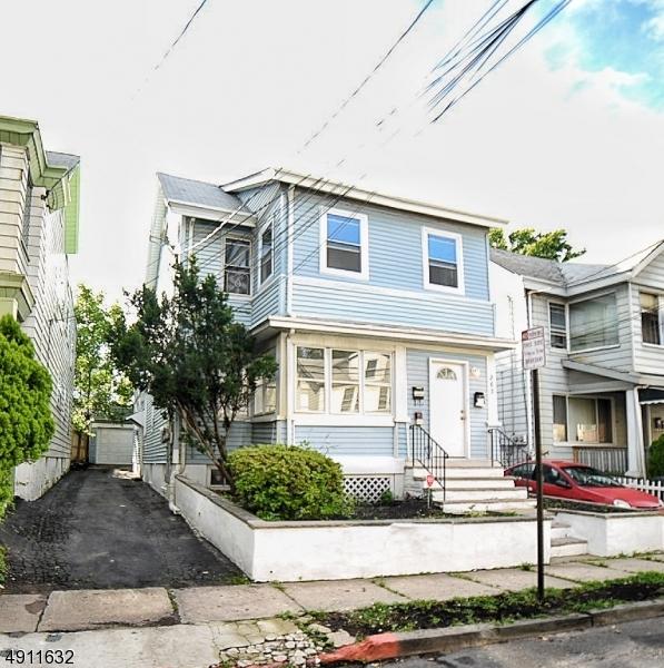263 Vermont Ave - Photo 1