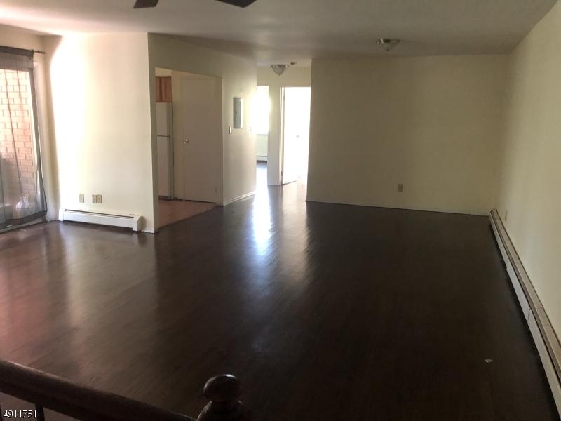 60 Deanna Dr Apt 160 - Photo 1
