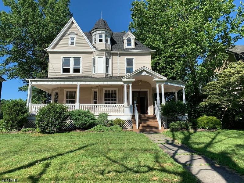 534 Boulevard - Photo 1
