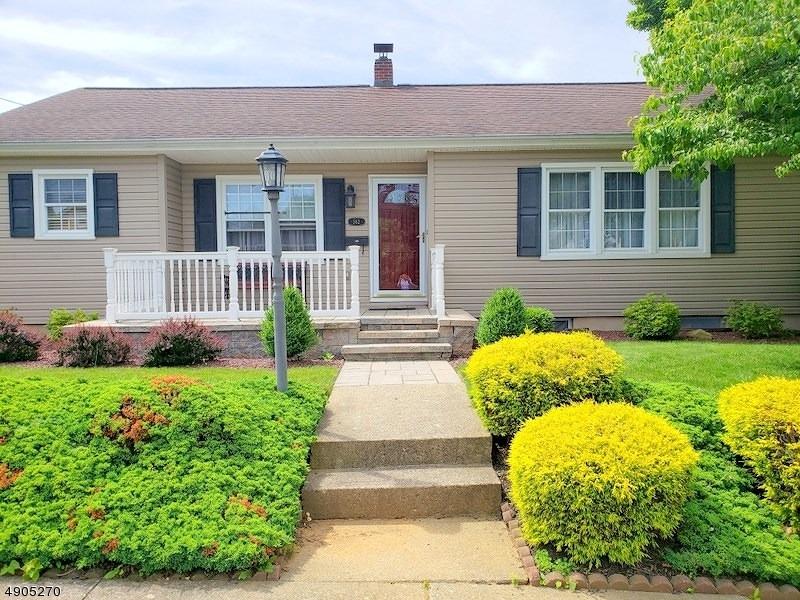 562 John Mitchell Ave - Photo 1