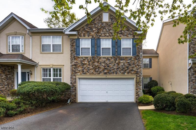 9 Ebersohl Cir - Photo 1