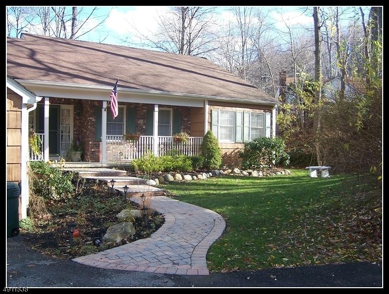 11 Sandpiper Dr - Photo 1