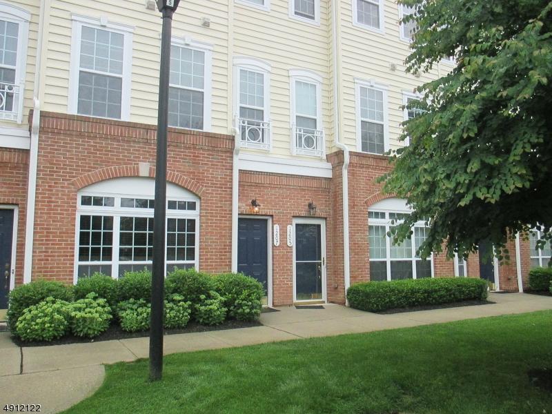 1207 Hamilton St - Photo 1