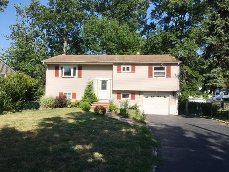 8 Belleville Rd - Photo 1