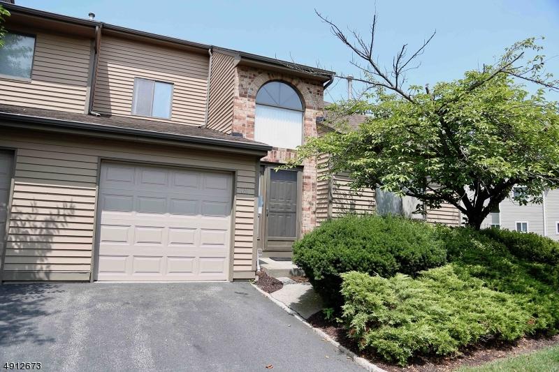 141 Castle Ridge Dr - Photo 1