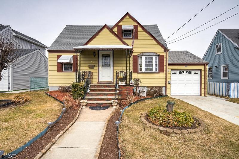 65 Hamilton Ave - Photo 1