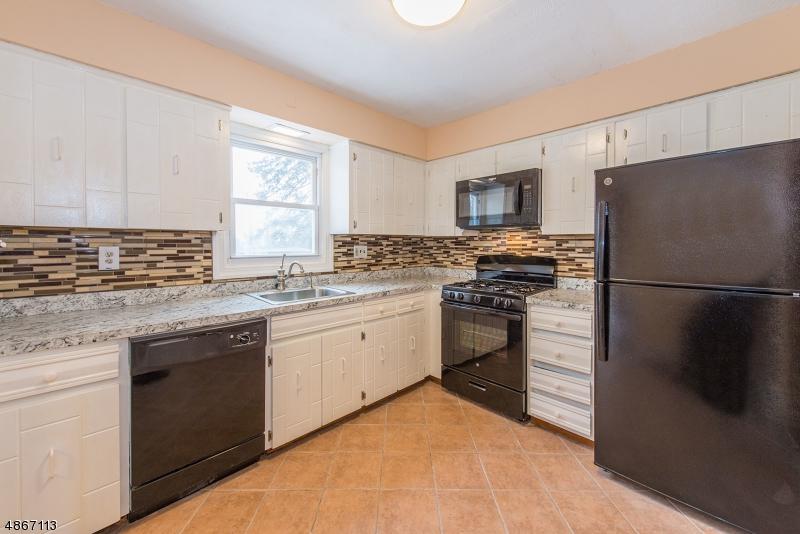 10 Bissell Street - Photo 1