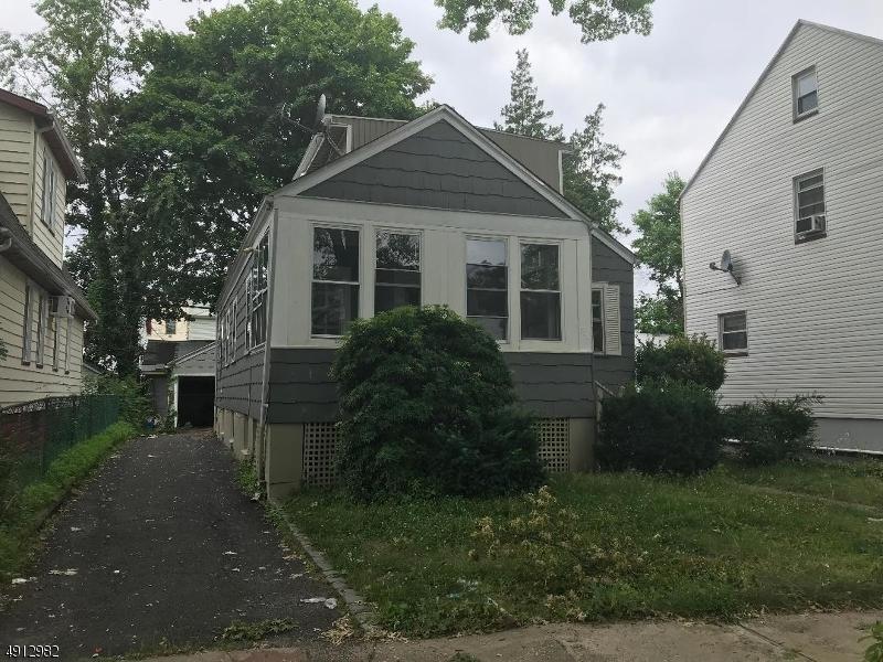 257 Eppirt St - Photo 1