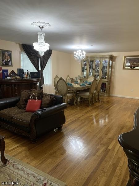 1011 Bond St - Photo 1