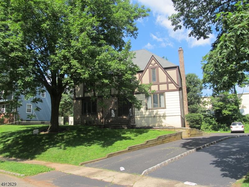 8 Arlyne Dr - Photo 1
