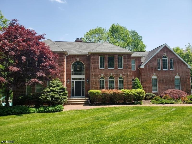 17 Ursula Ct - Photo 1