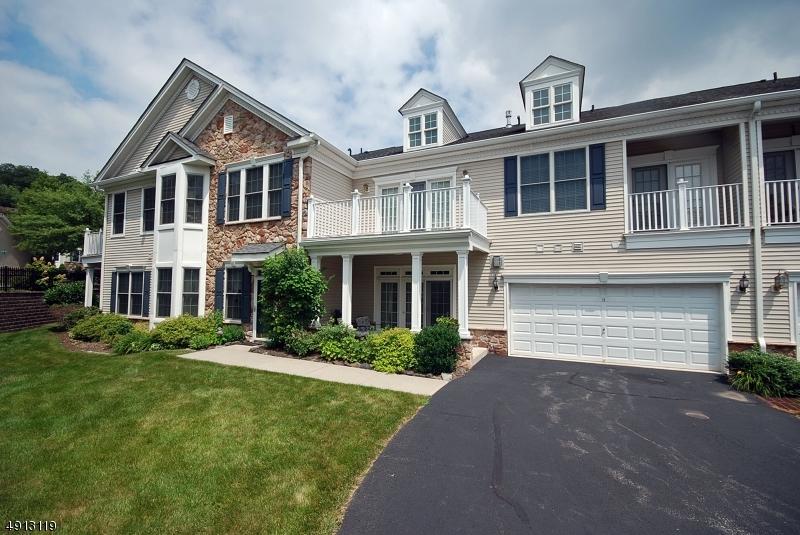 21 Garnet Dr - Photo 1