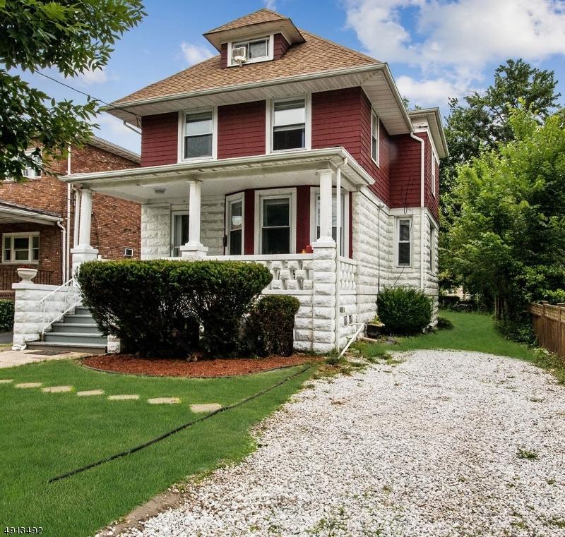 16 E Webster Ave - Photo 1