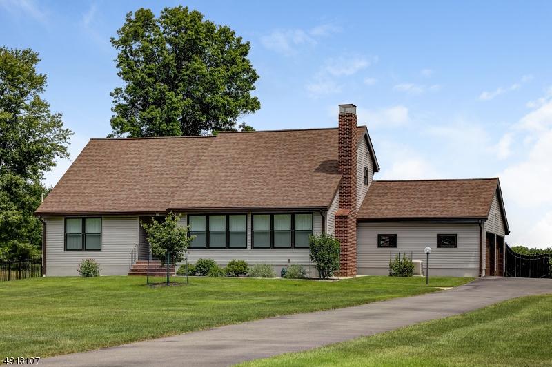 10 Judge Thompson Rd - Photo 1