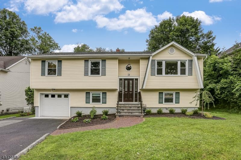 21 Summit Ave - Photo 1