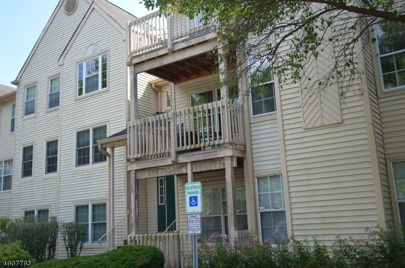 35 Spruce Ct - Photo 1