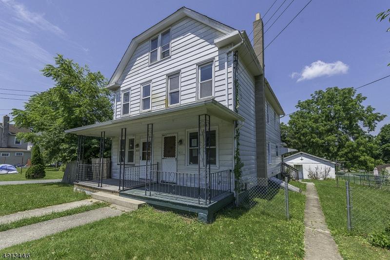 1035 3RD AVE - Photo 1