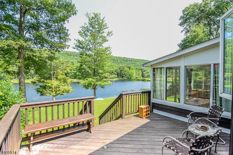 917 Plymouth Lake Dr - Photo 1
