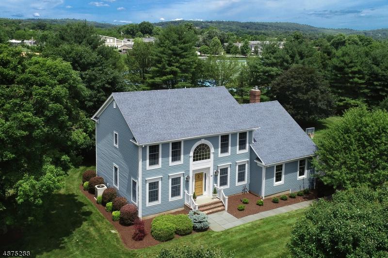 2 Hunt Ln - Photo 1